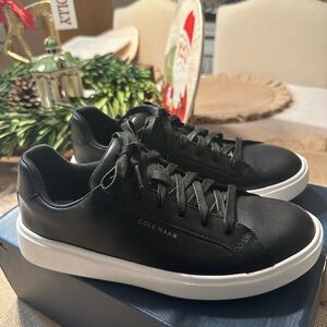 Cole Haan Women’s Gc Daily Black Leather Sneakers New in box